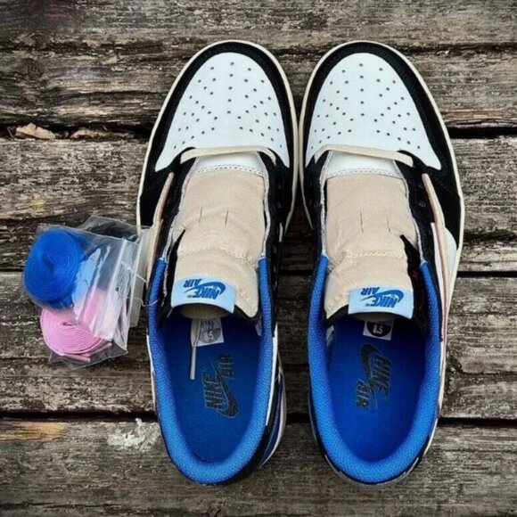 AJ1 Retro Low OG SP x Travi Scot Military Blue - Picture 2 of 7